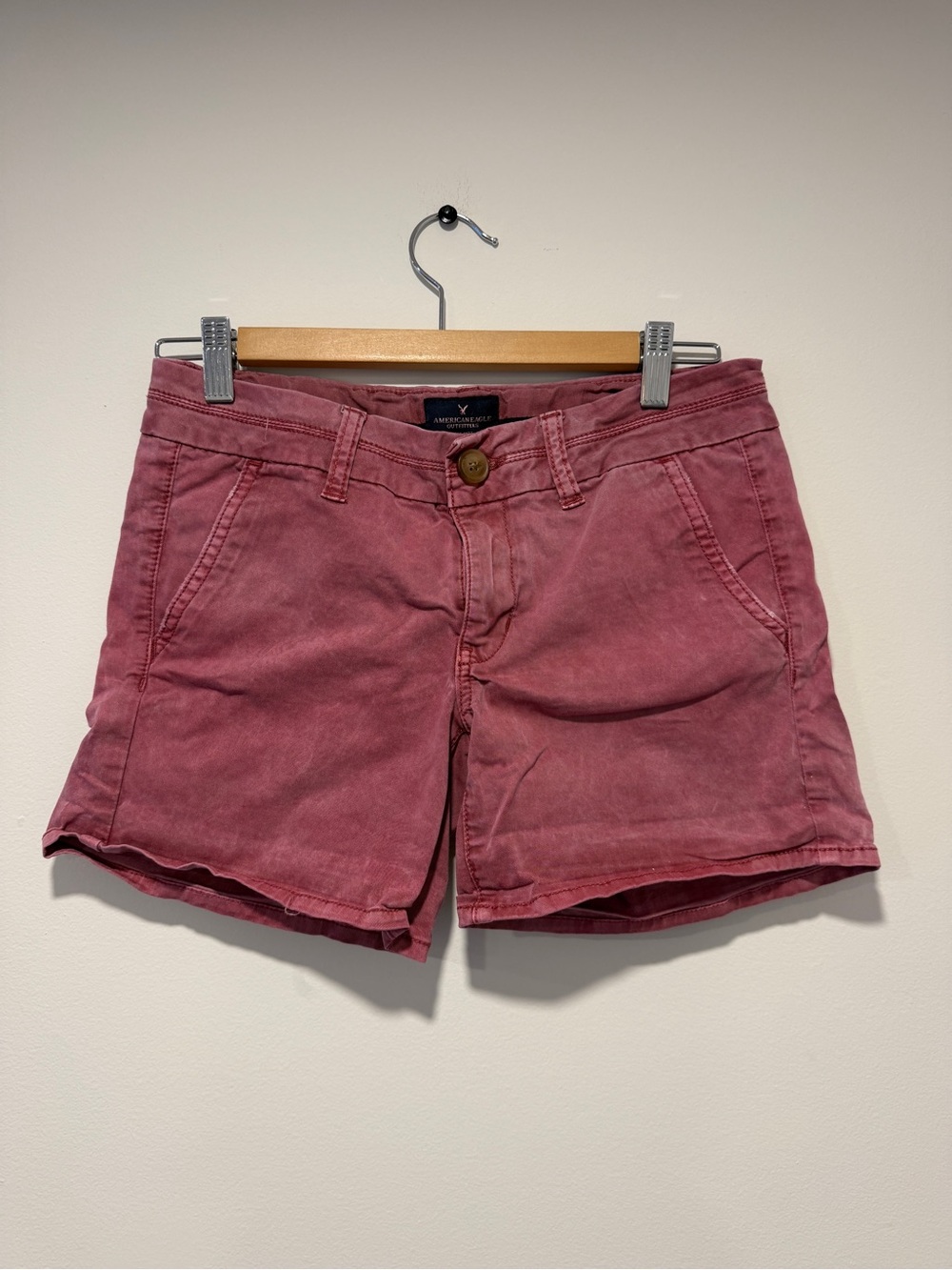 American Eagle Outfitters Women’s Dusty Rose Cotton Shorts